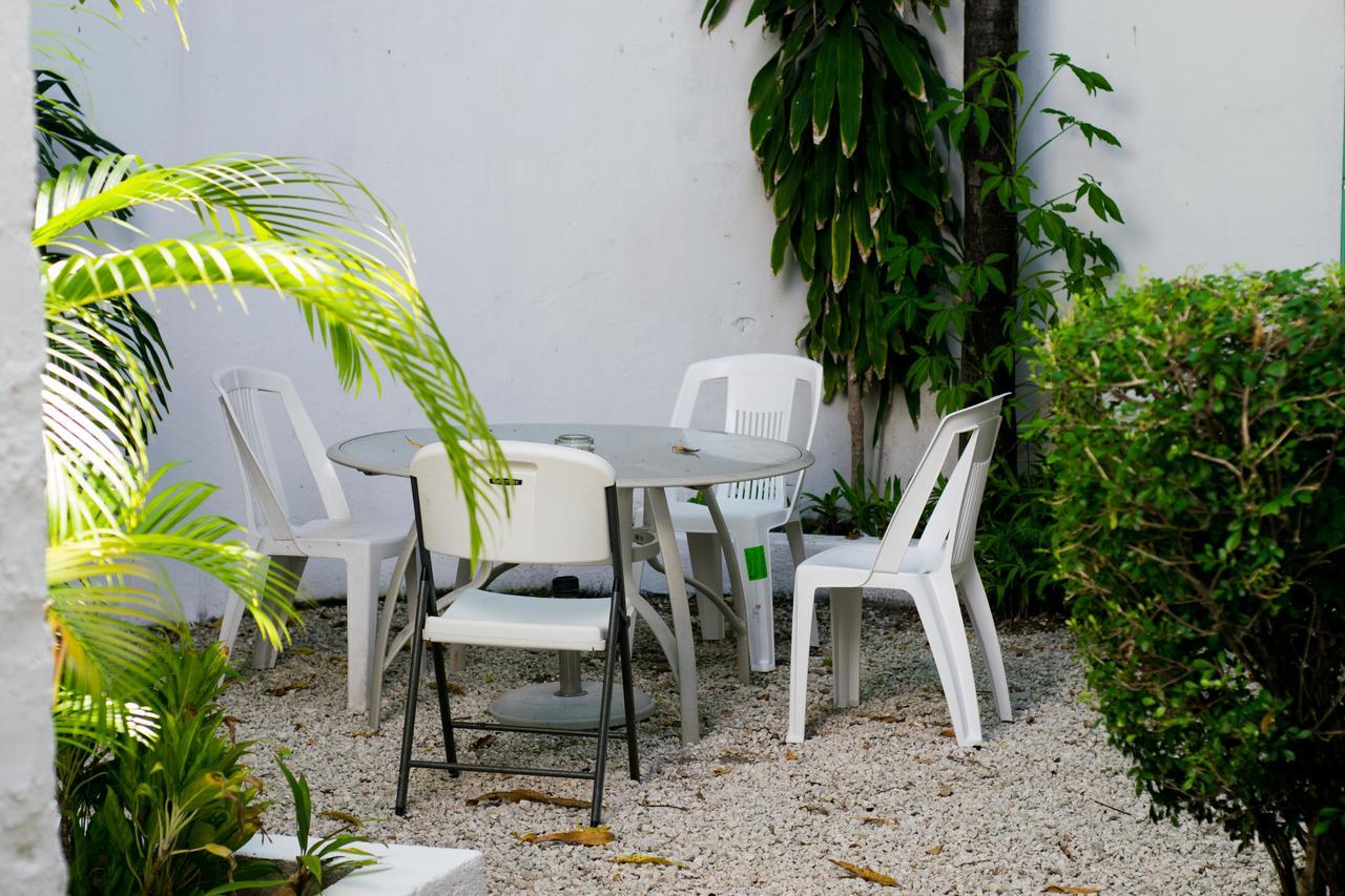 Hostal Haina Cancún Esterno foto